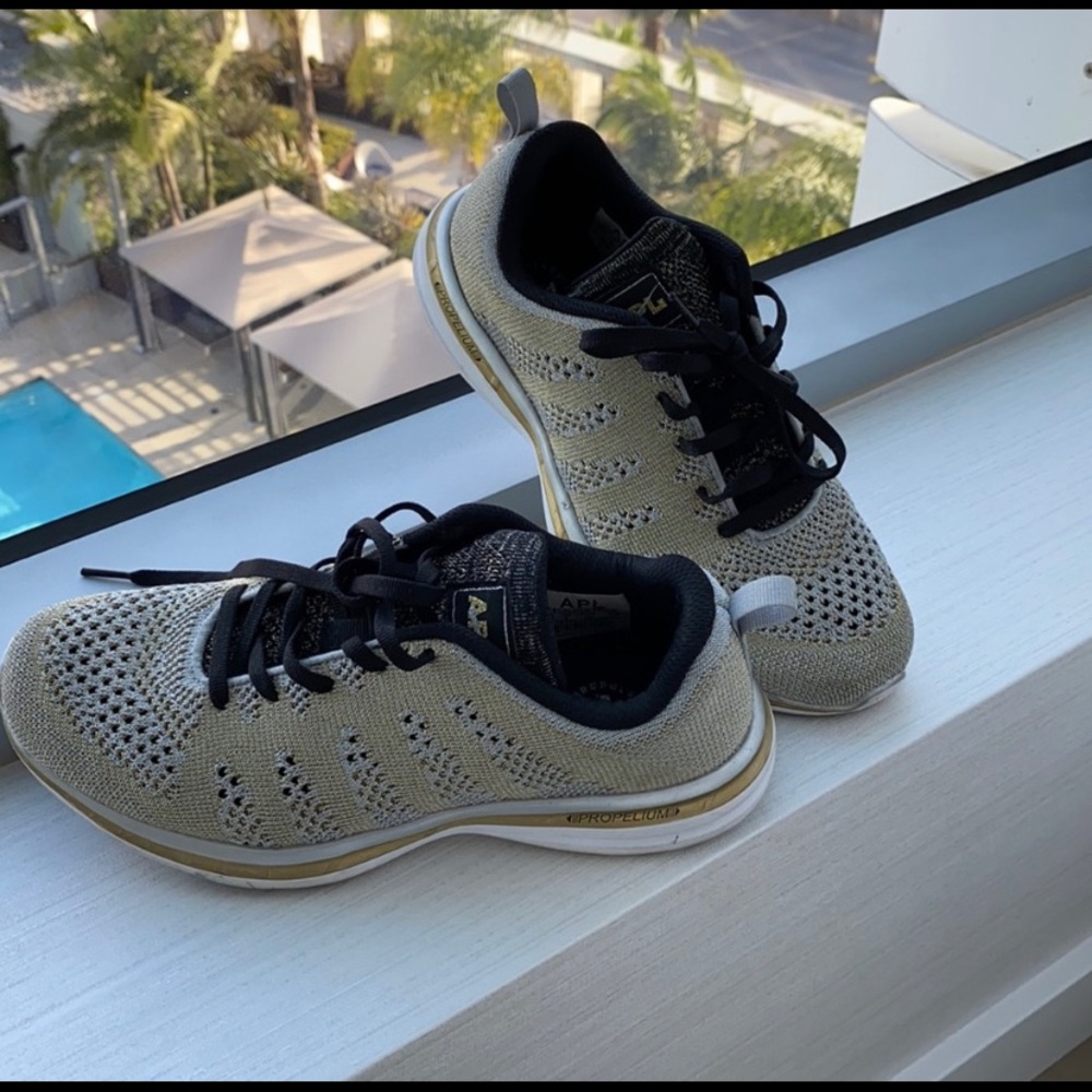 APL Propelium Shoes